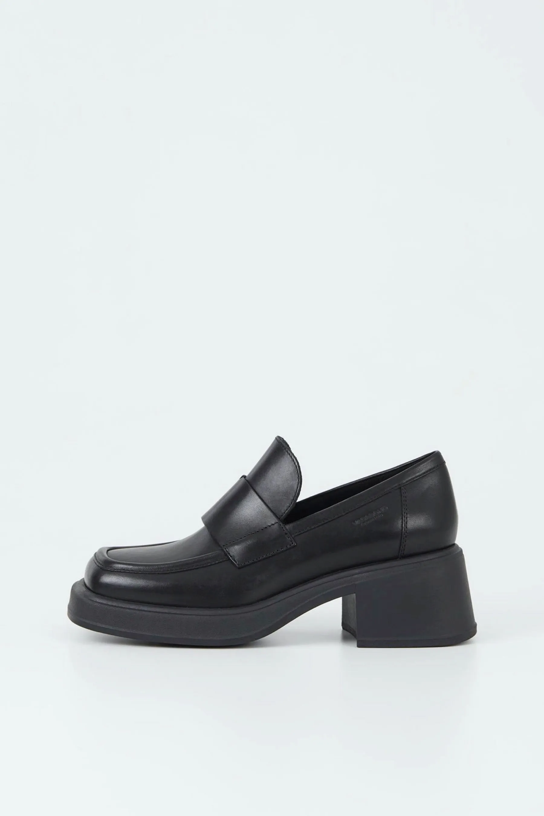 Black Dorah Loafer