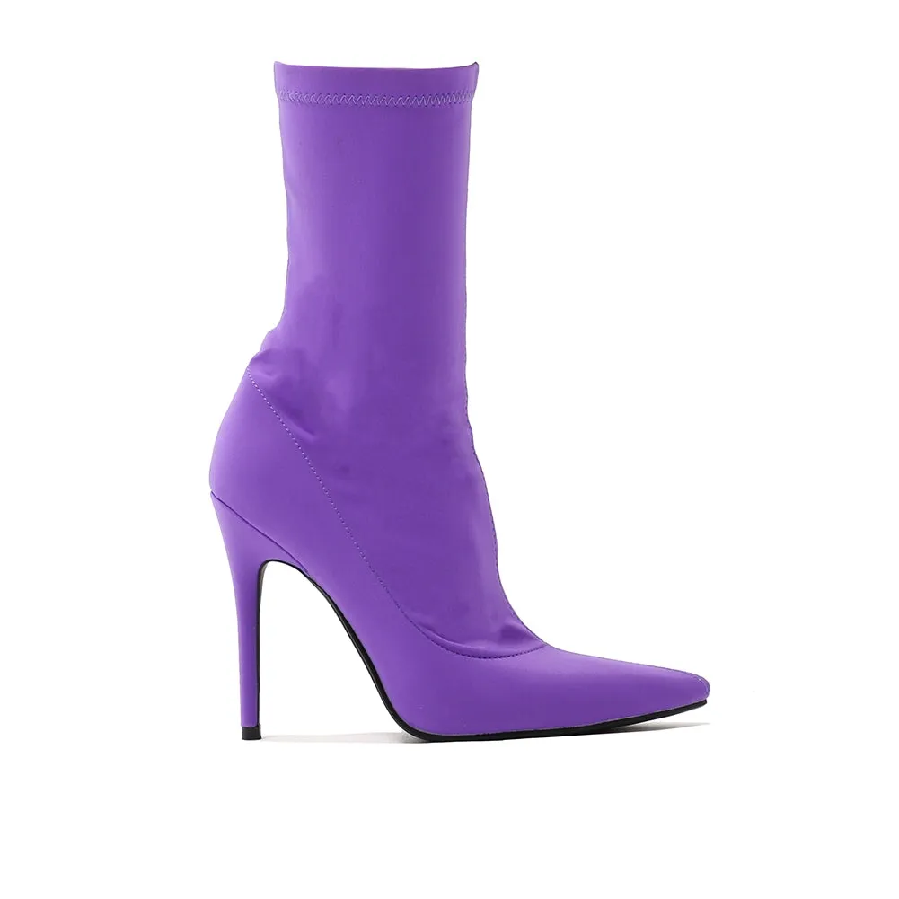 Direct Pointy Sock Boots in Purple Stretch