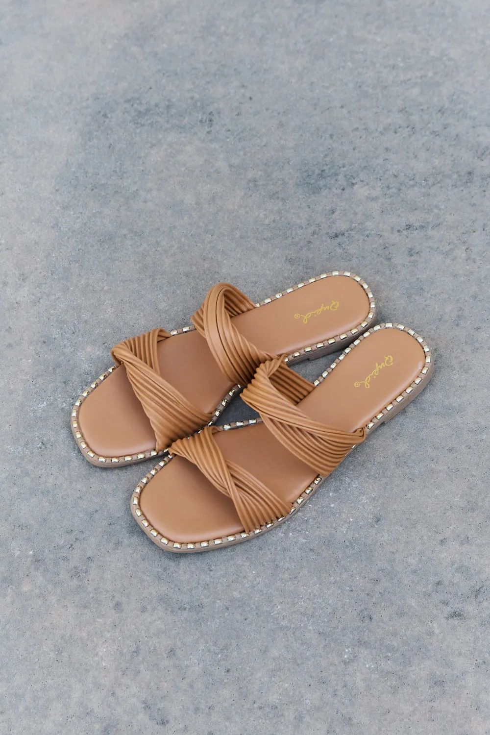 Double Strap Twist Sandals