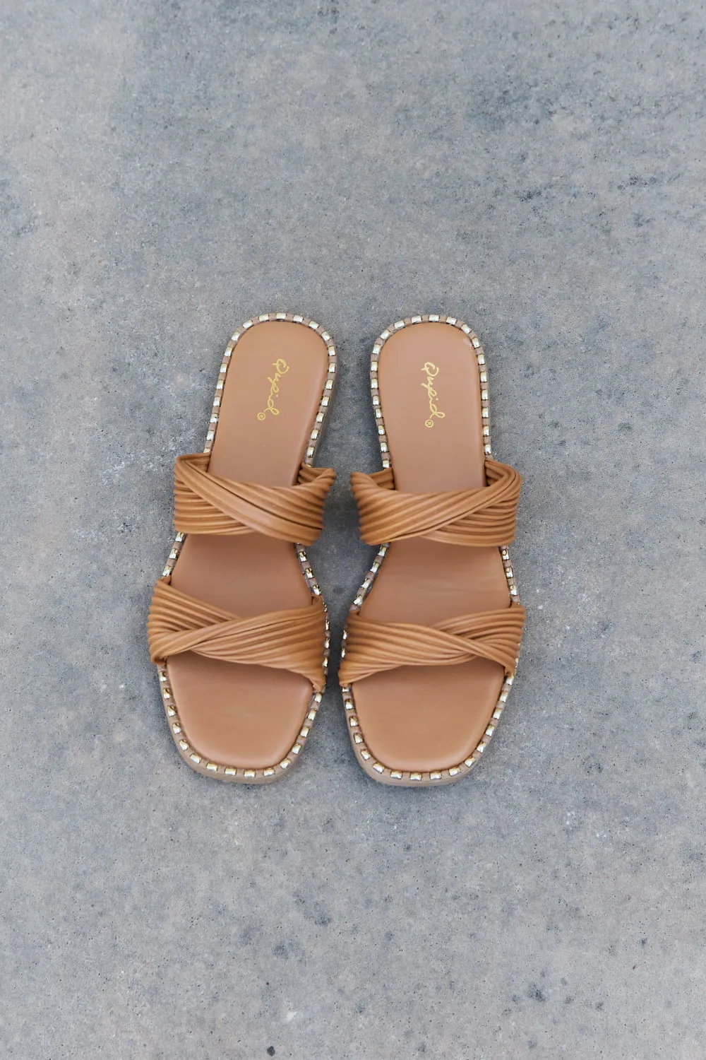 Double Strap Twist Sandals