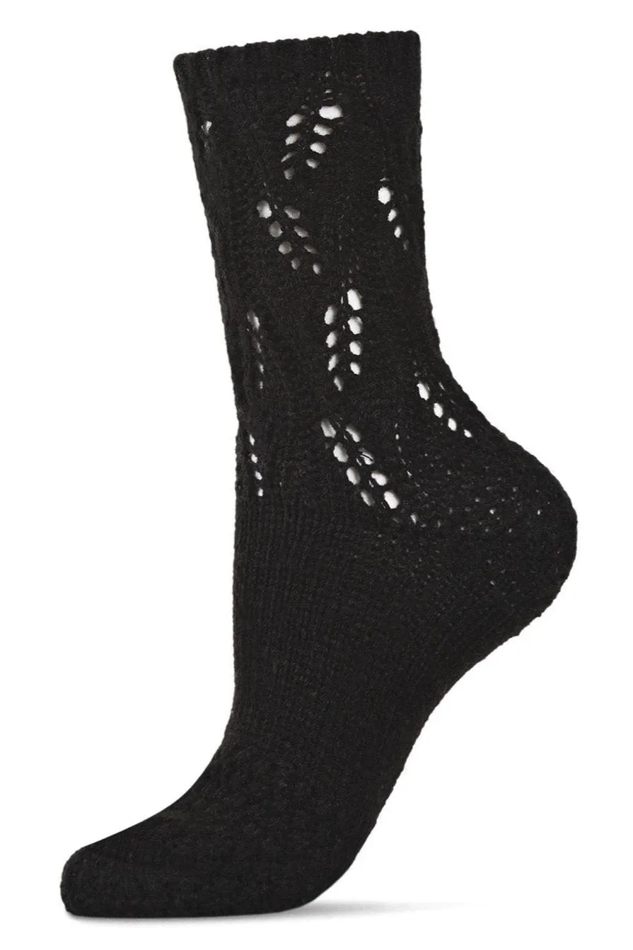 Pointelle Sweater Knit Socks in Black