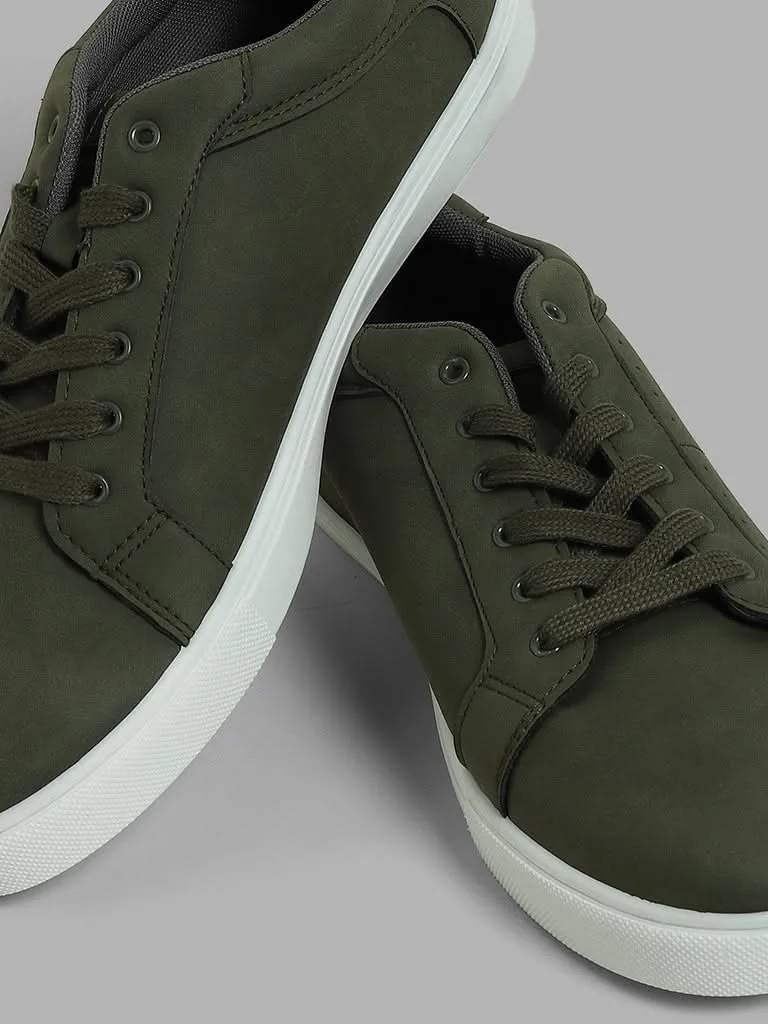 SOLEPLAY Olive Sneakers