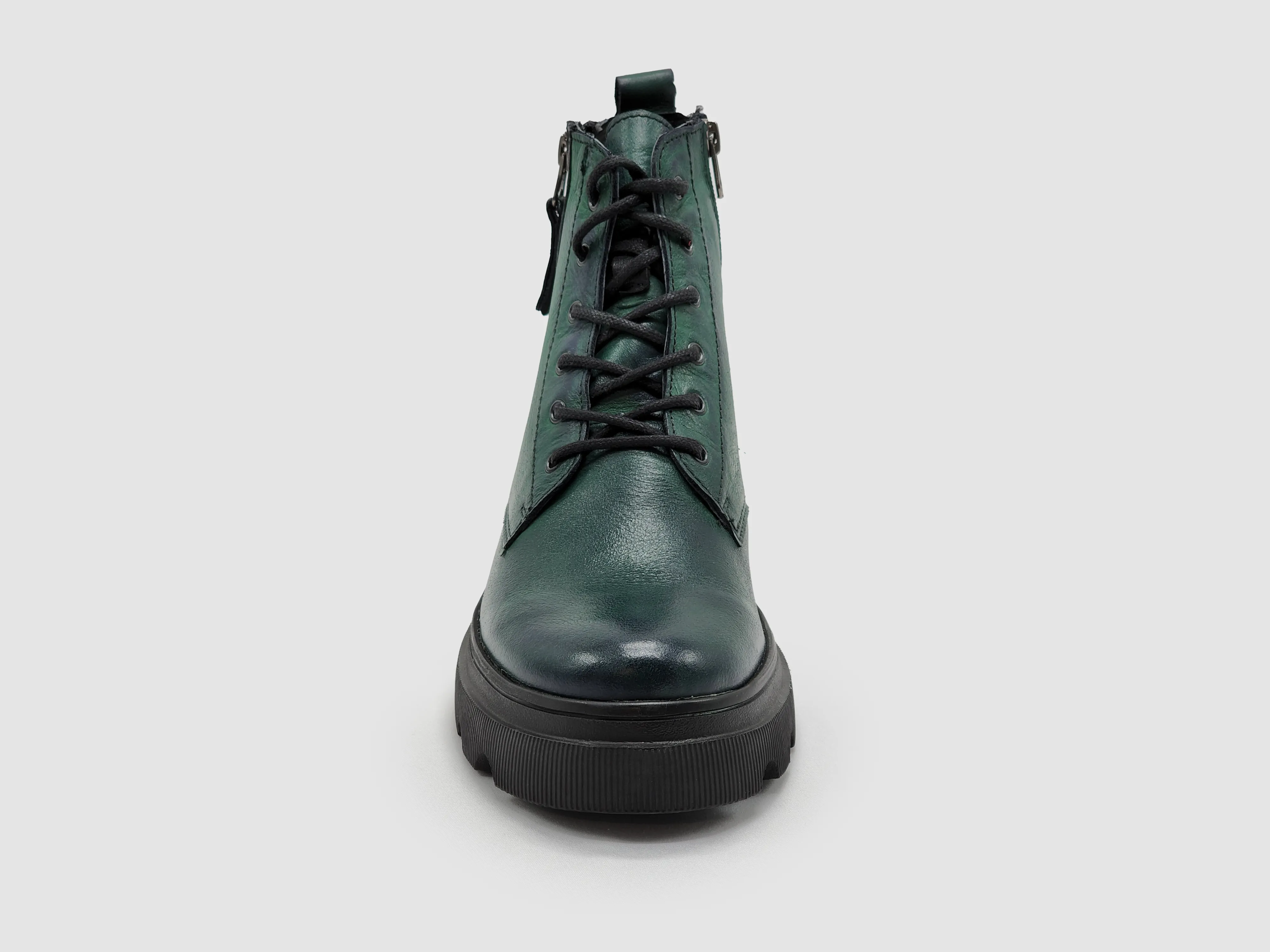 Women's Modern Lined Zip-Up Leather Boots - Green